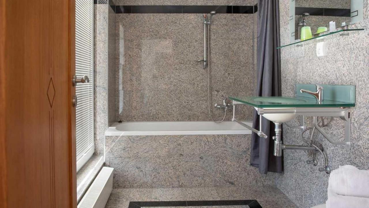 Hotel Maurice Ньювлит Экстерьер фото