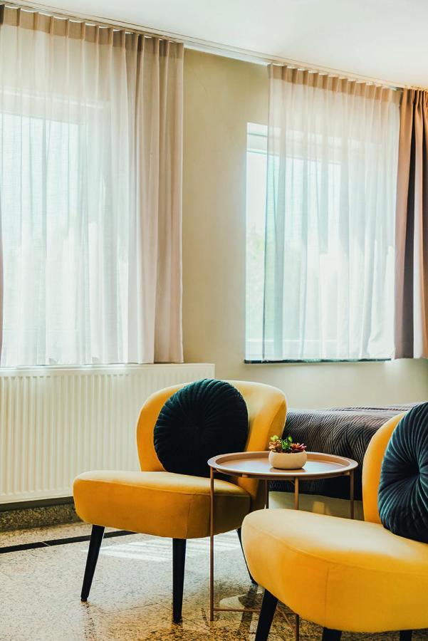 Hotel Maurice Ньювлит Экстерьер фото