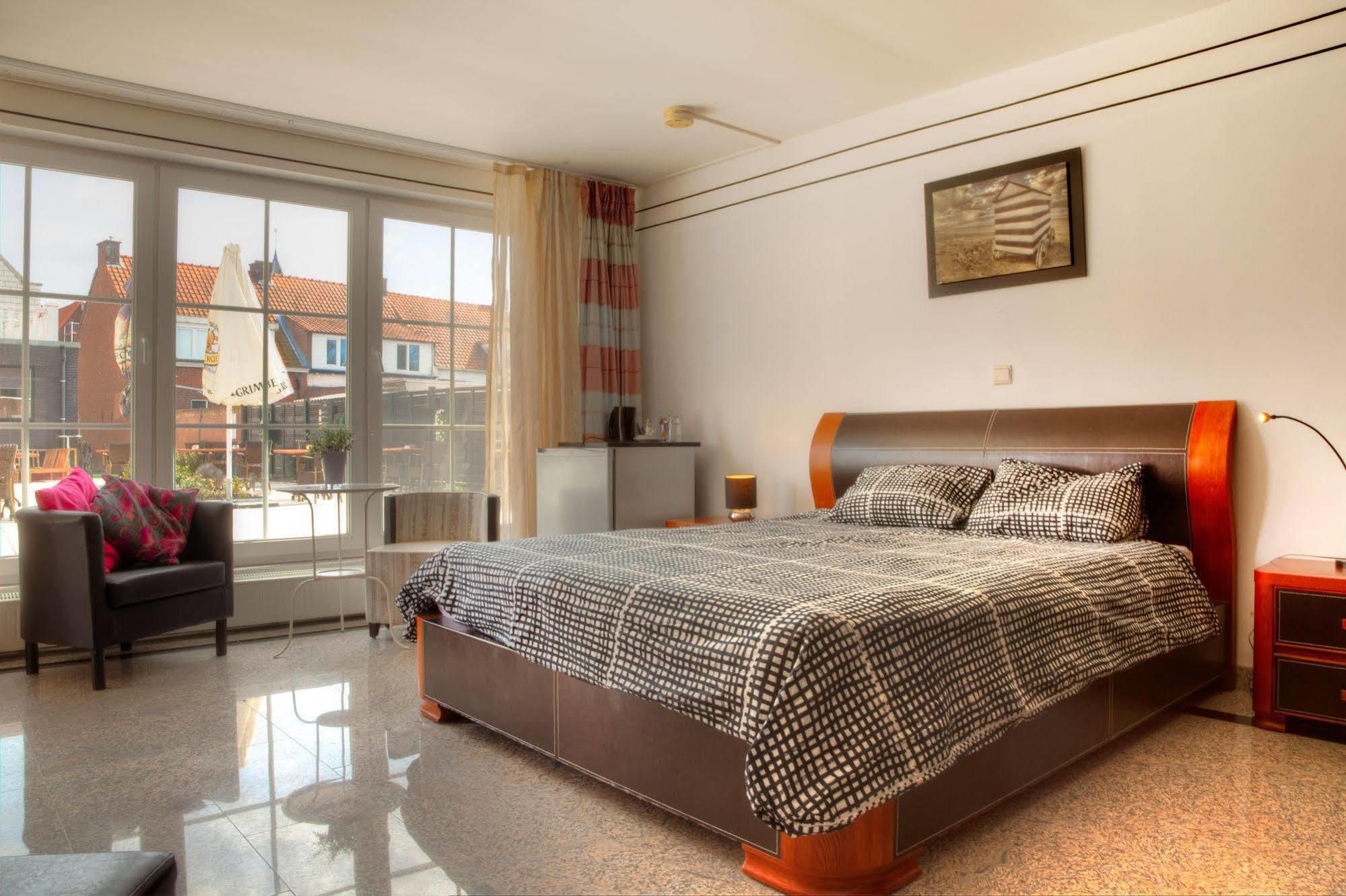 Hotel Maurice Ньювлит Экстерьер фото